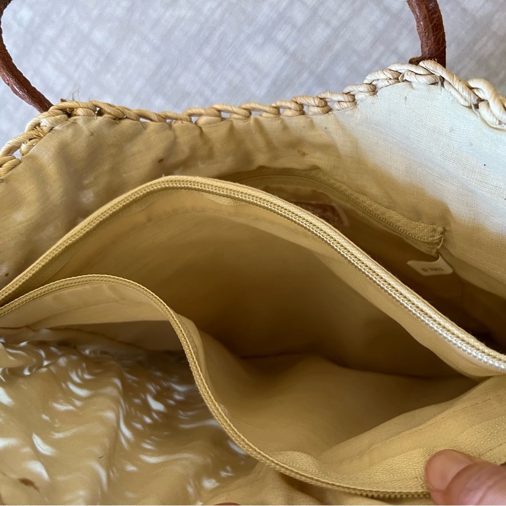 Seashell Straw & Leather Basket Bag - Picture 7 of 7